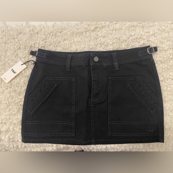 Aritzia Black Mini Skirt with Pocket Details - Picture 2 of 3